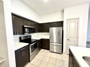 2222 Smith St in Houston, TX - Building Photo - Building Photo