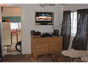 8105 W Colonial Dr in Orlando, FL - Building Photo - Building Photo