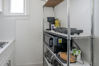 312 La France Ave in Alhambra, CA - Building Photo - Building Photo