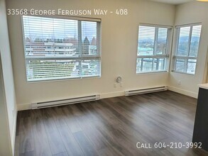 33568 George Ferguson Way in Abbotsford, BC - Building Photo - Building Photo