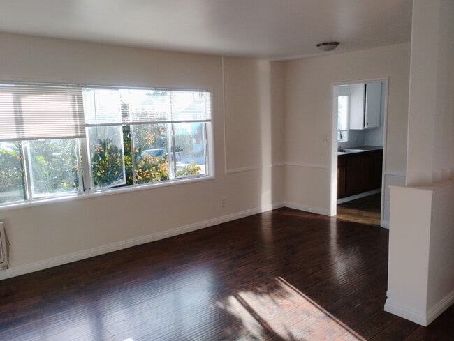 5643 Laurel Canyon Blvd, Unit Laurel7