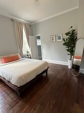 239 W Lafayette Ave in Baltimore, MD - Building Photo - Building Photo