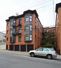 2370 Filbert St in San Francisco, CA - Building Photo - Building Photo