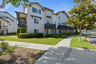 Arbors at Parc Rose in Oxnard, CA - Foto de edificio - Building Photo