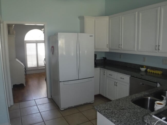 7546 Pepperwood St in Navarre, FL - Building Photo - Building Photo