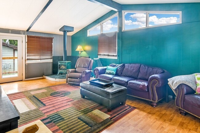 34 Magnum Bonum Dr in Breckenridge, CO - Building Photo - Building Photo