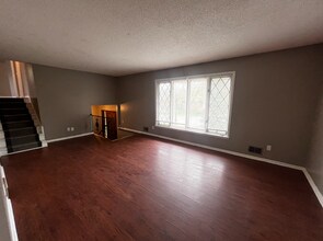 7725 Tessman Dr in Minneapolis, MN - Building Photo - Building Photo