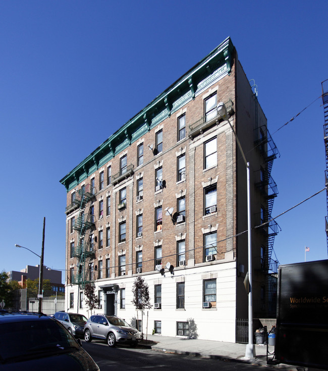 188th Tower in Bronx, NY - Building Photo - Building Photo