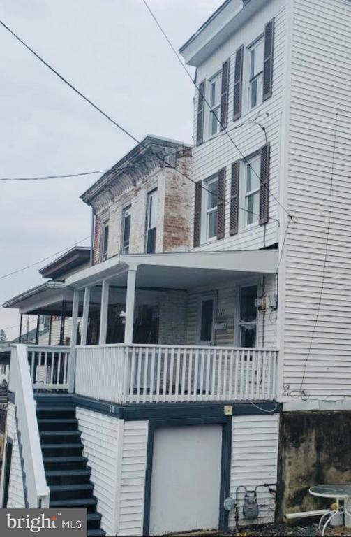 315 Schuylkill Ave in Pottsville, PA - Foto de edificio - Building Photo