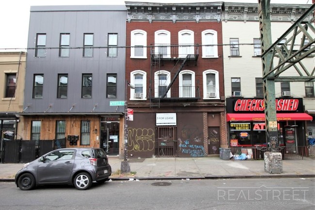 1154 Myrtle Ave in Brooklyn, NY - Building Photo - Building Photo