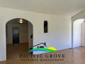 424 Gibson Ave in Pacific Grove, CA - Building Photo - Building Photo