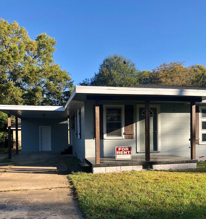 705 S 15th Ave in Columbus, MS - Building Photo