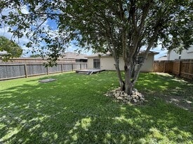 115 Steven St in Hutto, TX - Building Photo