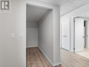 5-705 Soudan Ave in Toronto, ON - Building Photo - Building Photo