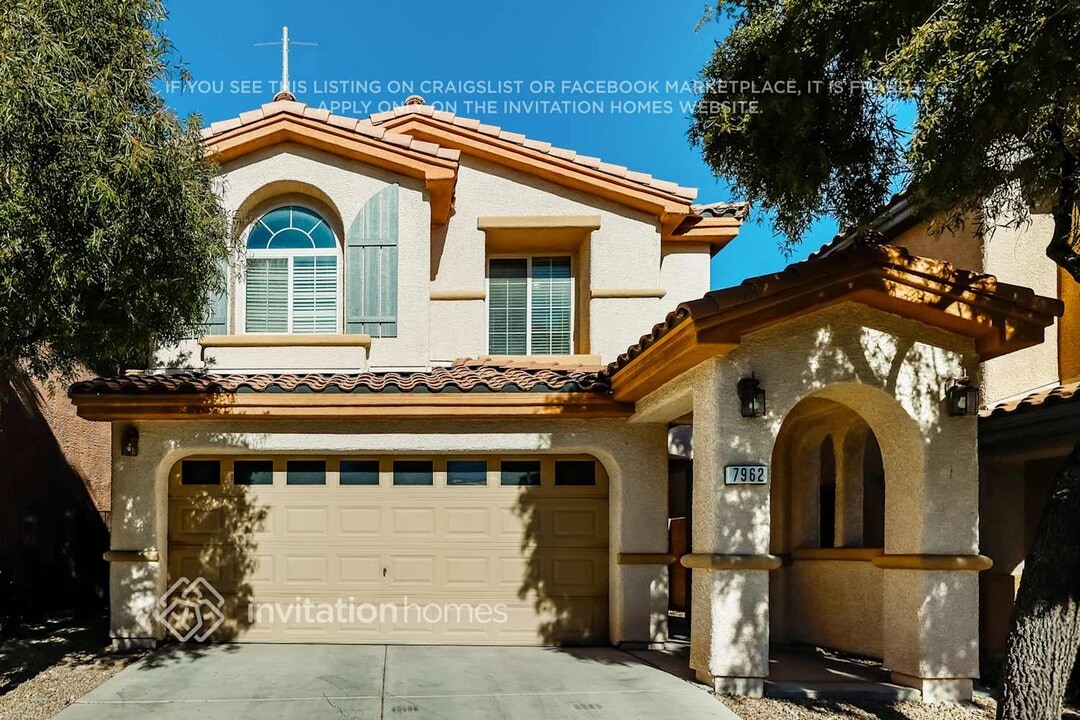 7962 Valladolid Ave in Las Vegas, NV - Building Photo