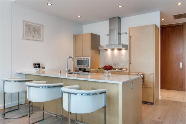 property at 2900 McKinnon St