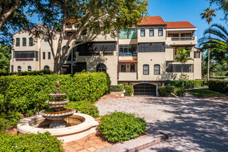 Rennaisance in Naples, FL - Building Photo - Building Photo