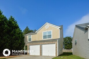 7641 Garnet Dr in Jonesboro, GA - Building Photo