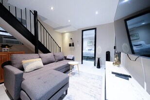 5 W 101st St, Unit SI ID1031988P in New York, NY - Building Photo