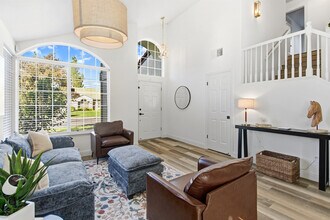 2559 Du Bois Dr in Roseville, CA - Building Photo - Building Photo