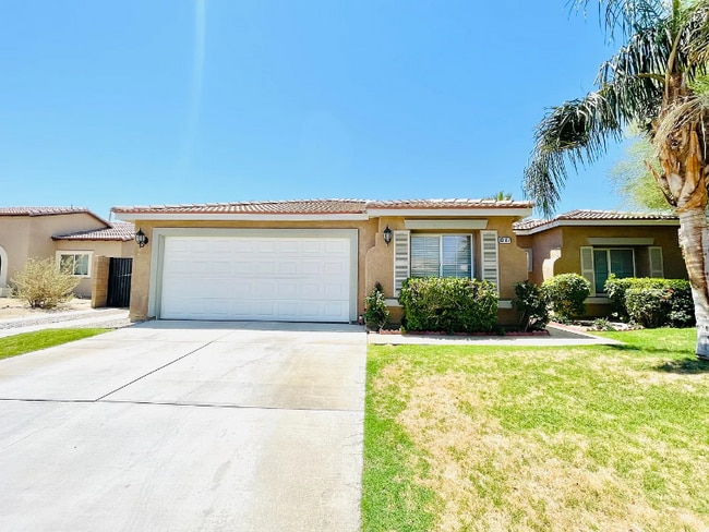 83107 Greenbrier Dr in Indio, CA - Building Photo - Building Photo