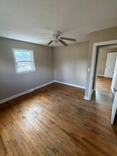 1842 Orchard Dr in Lenoir, NC - Building Photo - Building Photo