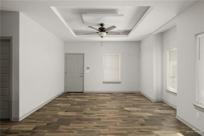 10 Nightingale Ave in Alton, TX - Building Photo - Building Photo