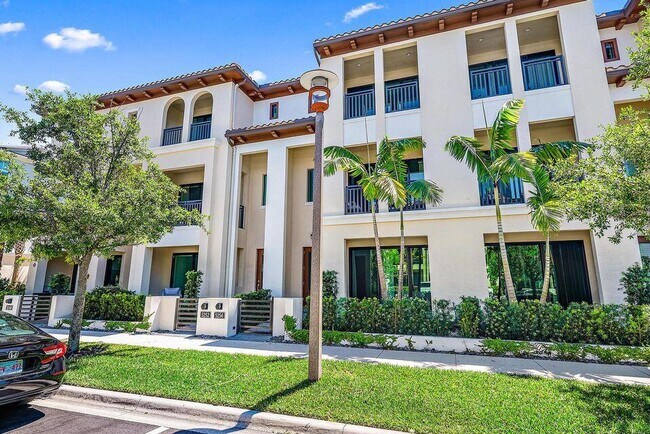 5256 Beckman Ter in Palm Beach Gardens, FL - Foto de edificio - Building Photo