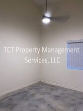 1740 E Oakland St in Chandler, AZ - Foto de edificio - Building Photo