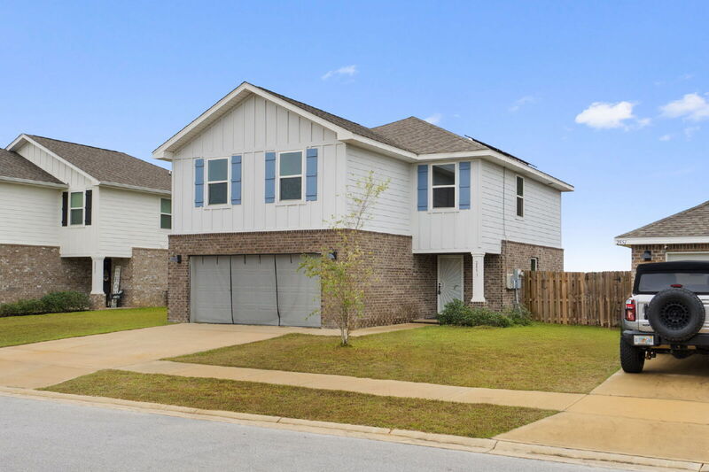 2853 Patriot Ridge Dr in Crestview, FL - Building Photo