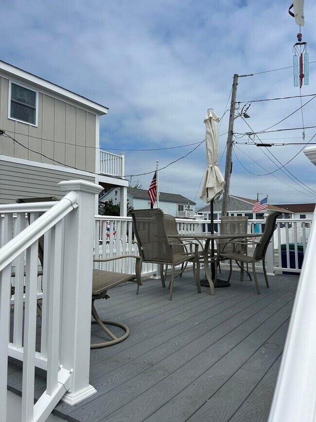 23 Diane Ln in Hampton, NH - Building Photo - Building Photo