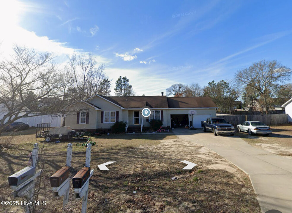 118 Green Spring Dr in Sanford, NC - Building Photo