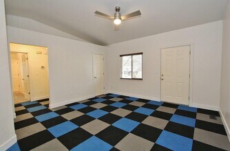 2616 Airport Ave in Caldwell, ID - Building Photo - Building Photo