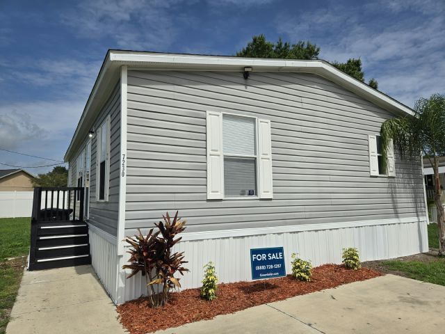 property at 7230 Greenbrier Village Rd