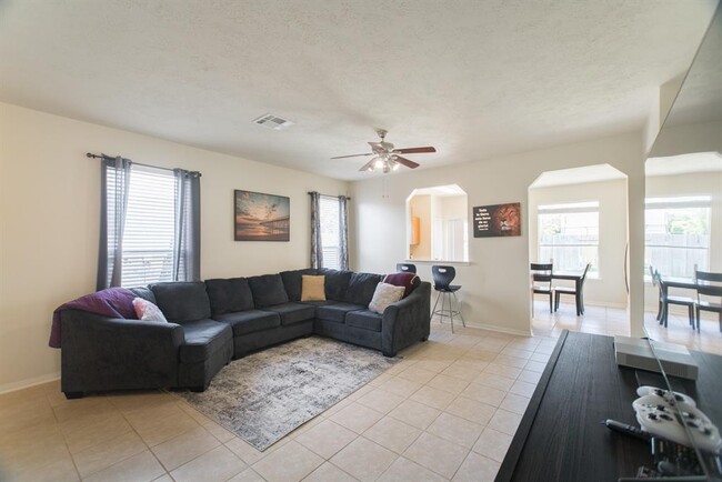 property at 1111 Turnberry Park Ln
