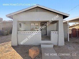 713 N Erin Ave in Tucson, AZ - Building Photo