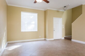 900 NW 126th Ave in Coral Springs, FL - Building Photo - Building Photo