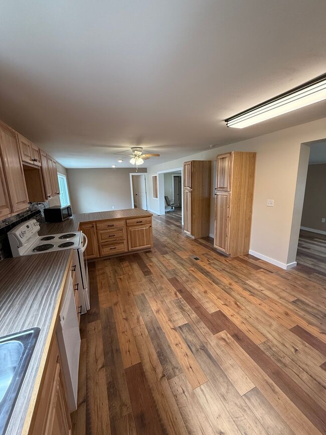 4218 Carlton Ave SW in Billings, MT - Building Photo - Building Photo