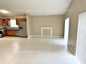 1336 Waterway Cove Dr in Wellington, FL - Building Photo - Building Photo