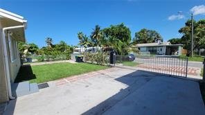 397 SW 13th St in Dania Beach, FL - Foto de edificio