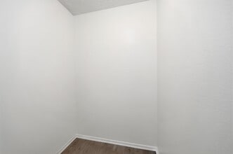 2007 Mandalay Ct in Oldsmar, FL - Building Photo - Building Photo