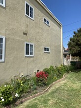 Fasavo Apartments in North Hollywood, CA - Building Photo - Building Photo