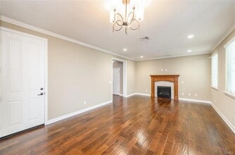 1347 S Magnolia Ave in Monrovia, CA - Building Photo - Building Photo