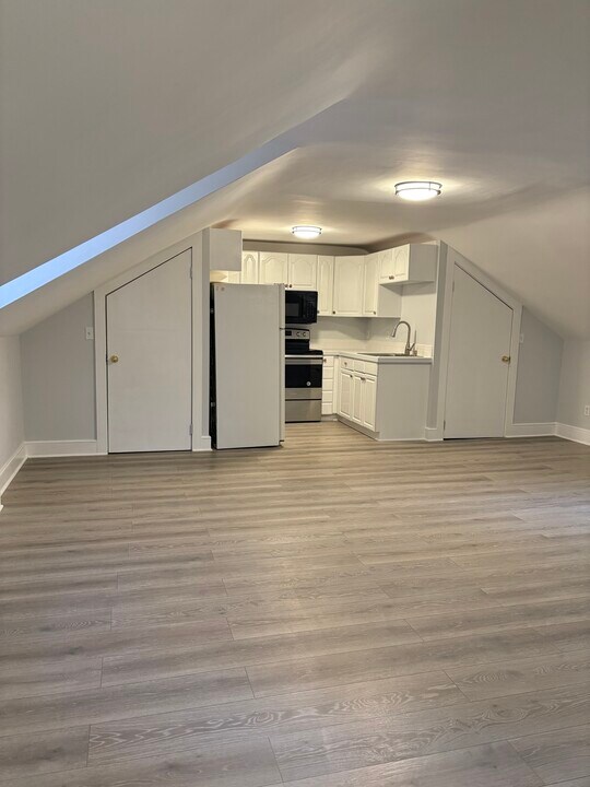 14 Main St, Unit 14 Main in Cold Spring, NY - Building Photo