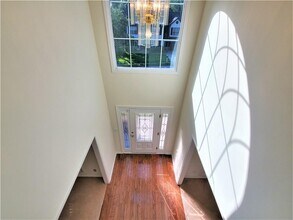 729 Simon Way in Lawrenceville, GA - Building Photo - Building Photo