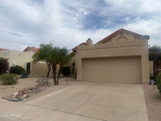 11271 E Poinsettia Dr in Scottsdale, AZ - Building Photo - Building Photo