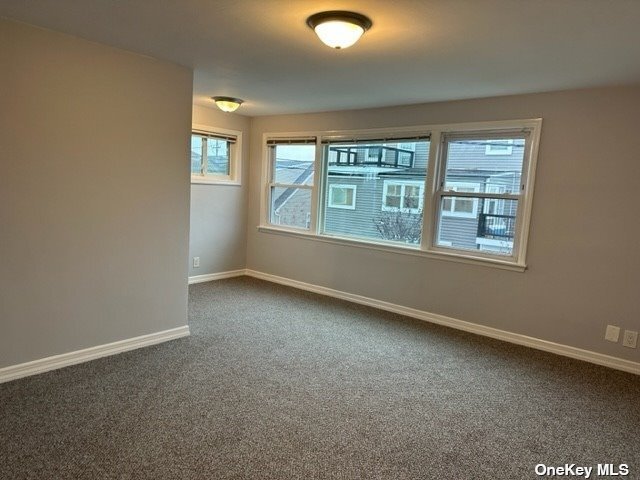 827 E Park Ave-Unit -upper in Long Beach, NY - Building Photo - Building Photo