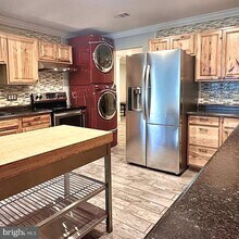 18085 Olde Port Ln in Triangle, VA - Building Photo - Building Photo