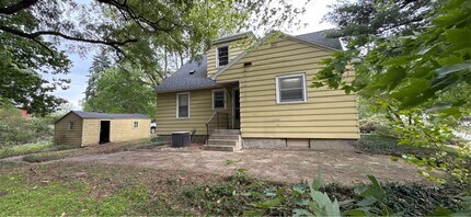 342 Beeline Rd in Holland, MI - Building Photo - Building Photo