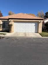 11561 Park Ln in Apple Valley, CA - Building Photo - Building Photo